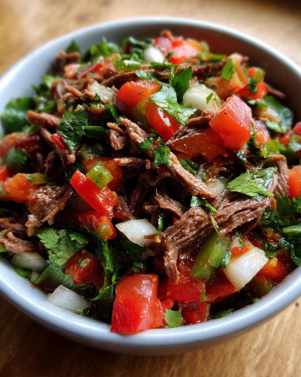Sinaloa-Style Shredded Beef Salad (Salpicón) - detail 3
