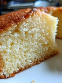 Light Cake Without Butter and Sugar